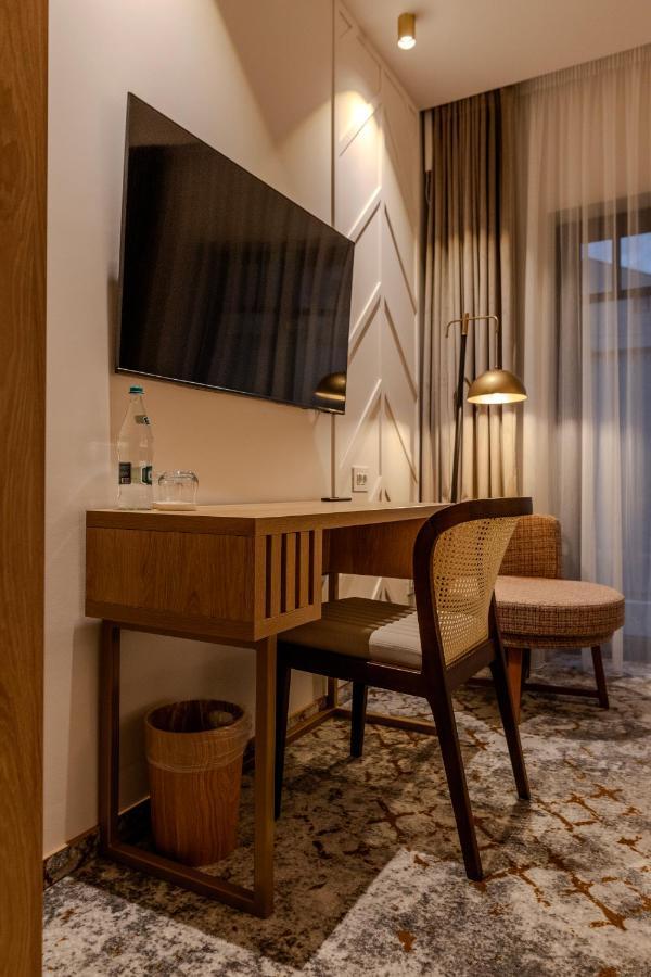 Hotel Branco Тімішоара Екстер'єр фото