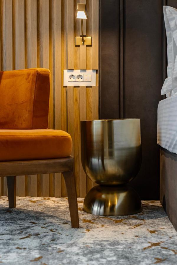 Hotel Branco Тімішоара Екстер'єр фото