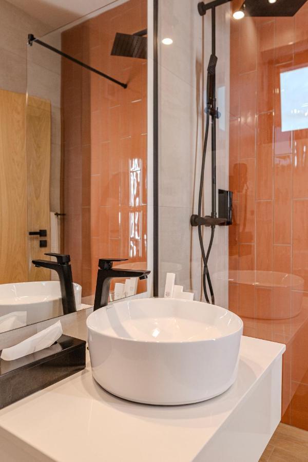 Hotel Branco Тімішоара Екстер'єр фото